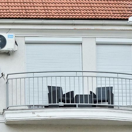 Apartamento Diamond House Hajdúszoboszló Exterior foto