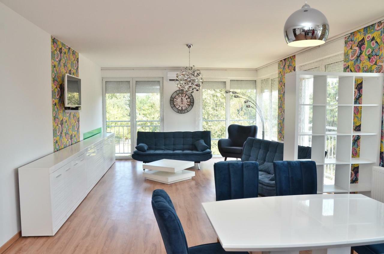 Apartamento Diamond House Hajdúszoboszló Exterior foto